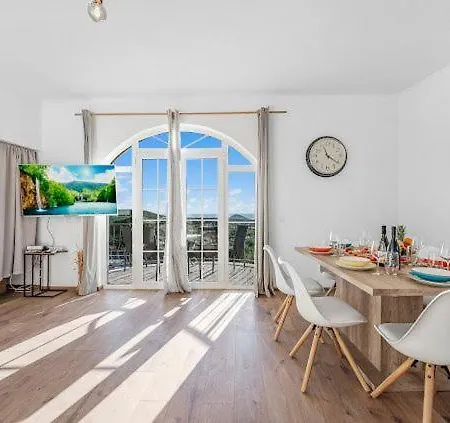 Casa Juric Lejlighed