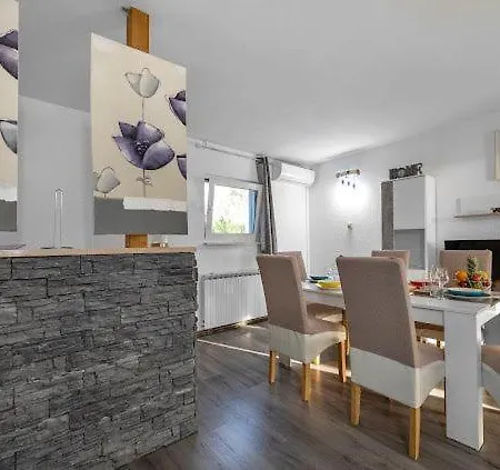 Casa Juric Lejlighed