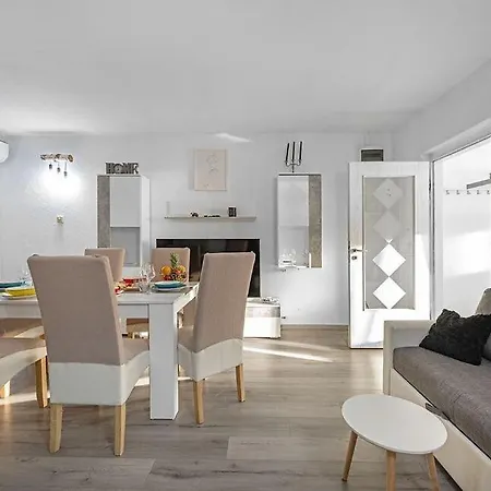 Casa Juric *